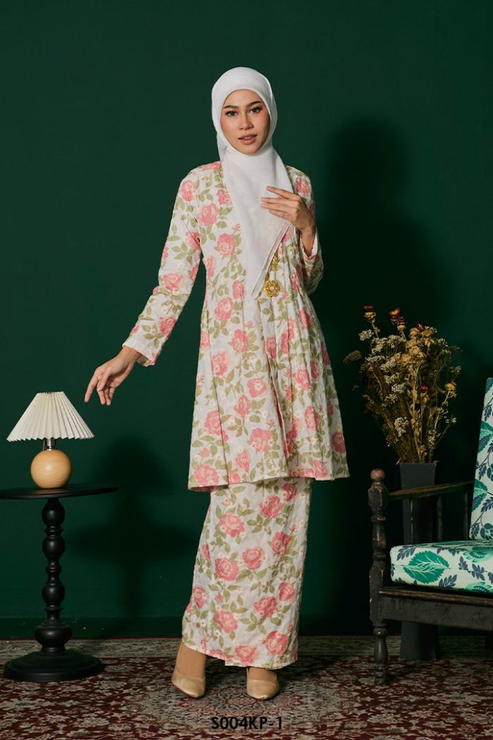 Kebarung Kalthom Petite in Flamingo Pink (S004KP-1)