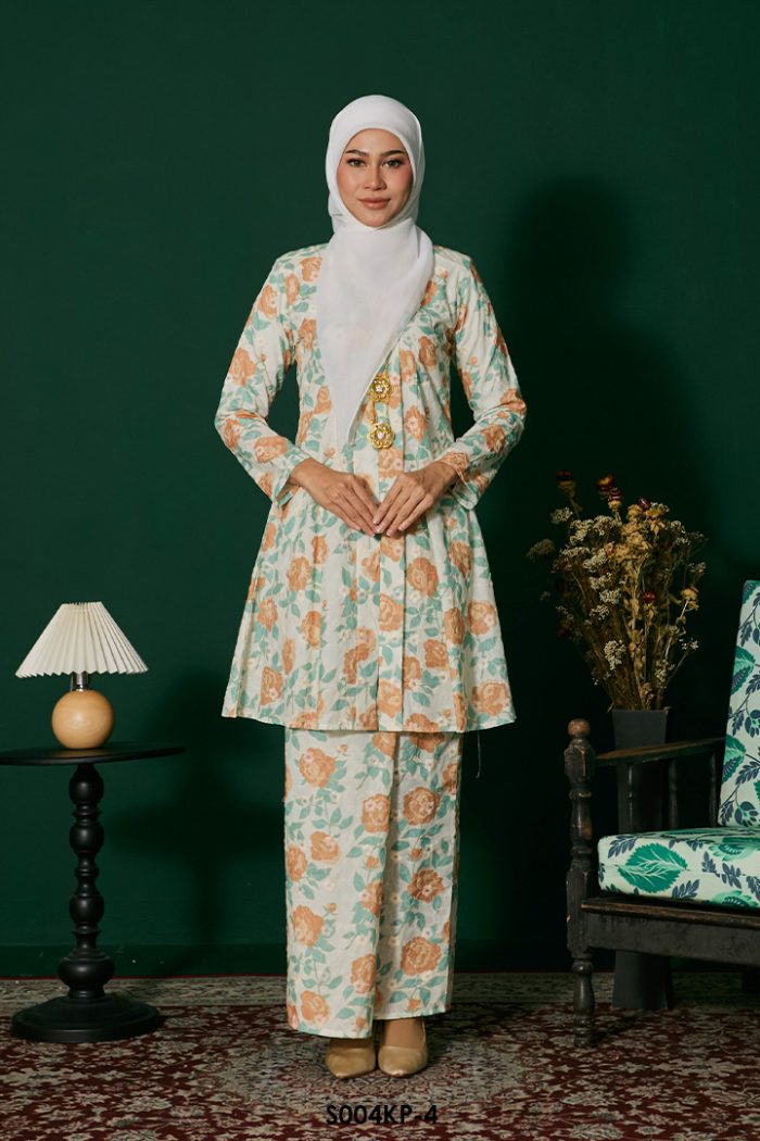 Kebarung Kalthom Petite in Orange (S004KP-4)