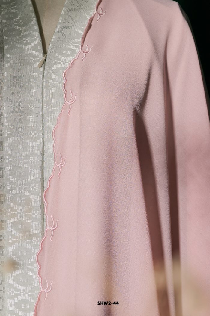 Widuri Shawl in Carnation Pink (SHW2-44-F)