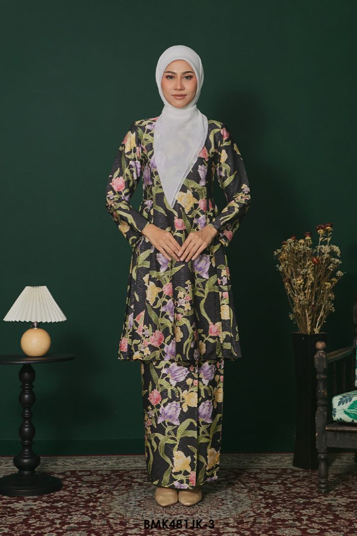 Juliana Kurung Batiq Mia in Black (BMK481JK-3)