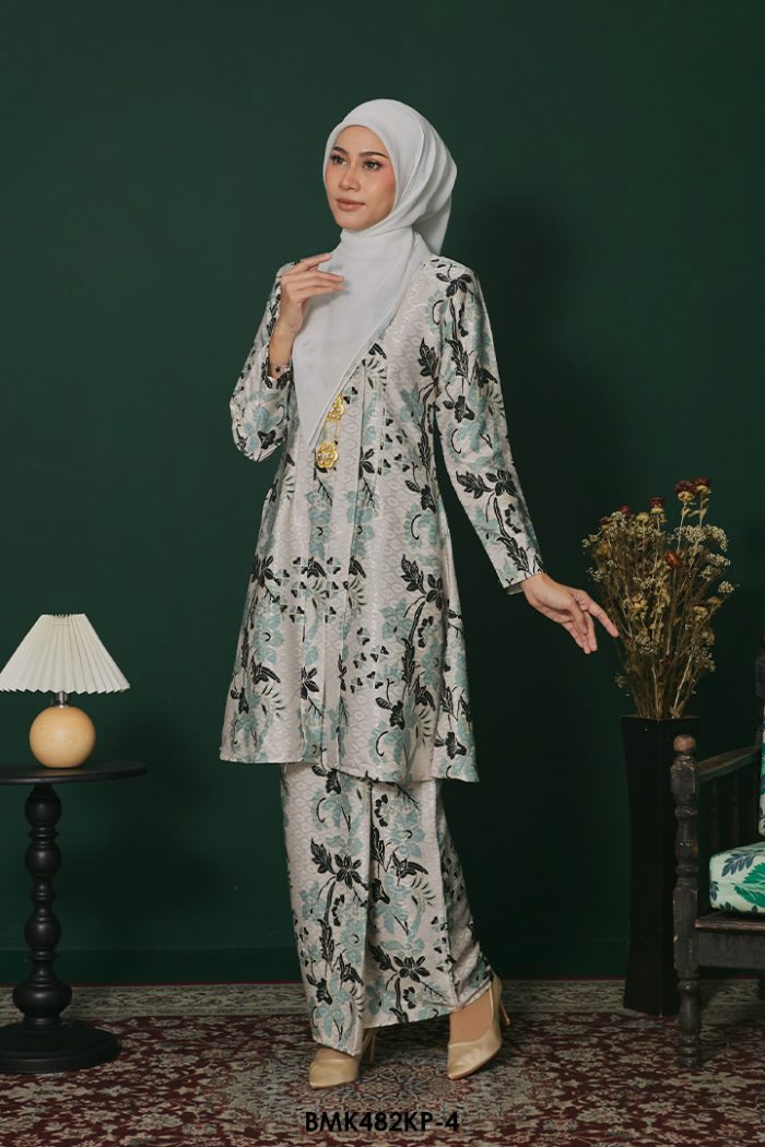 Kebarung Kalthom Petite in Light Beige (BMK482KP-4)