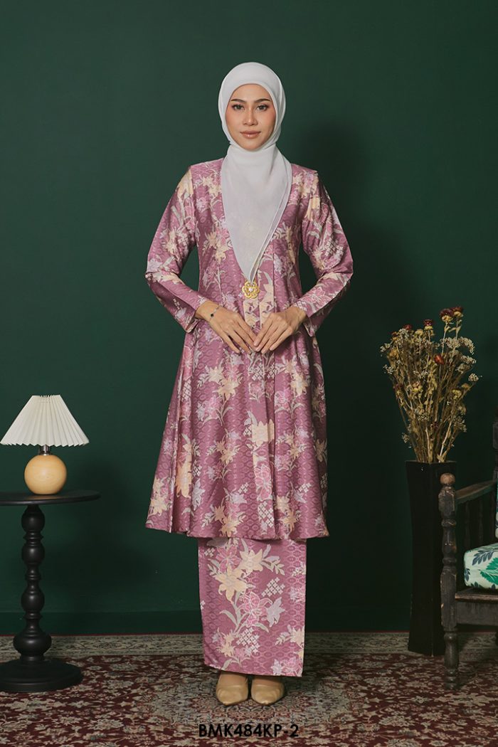 Kebarung Kalthom Petite in Dusty Rose (BMK484KP-2)