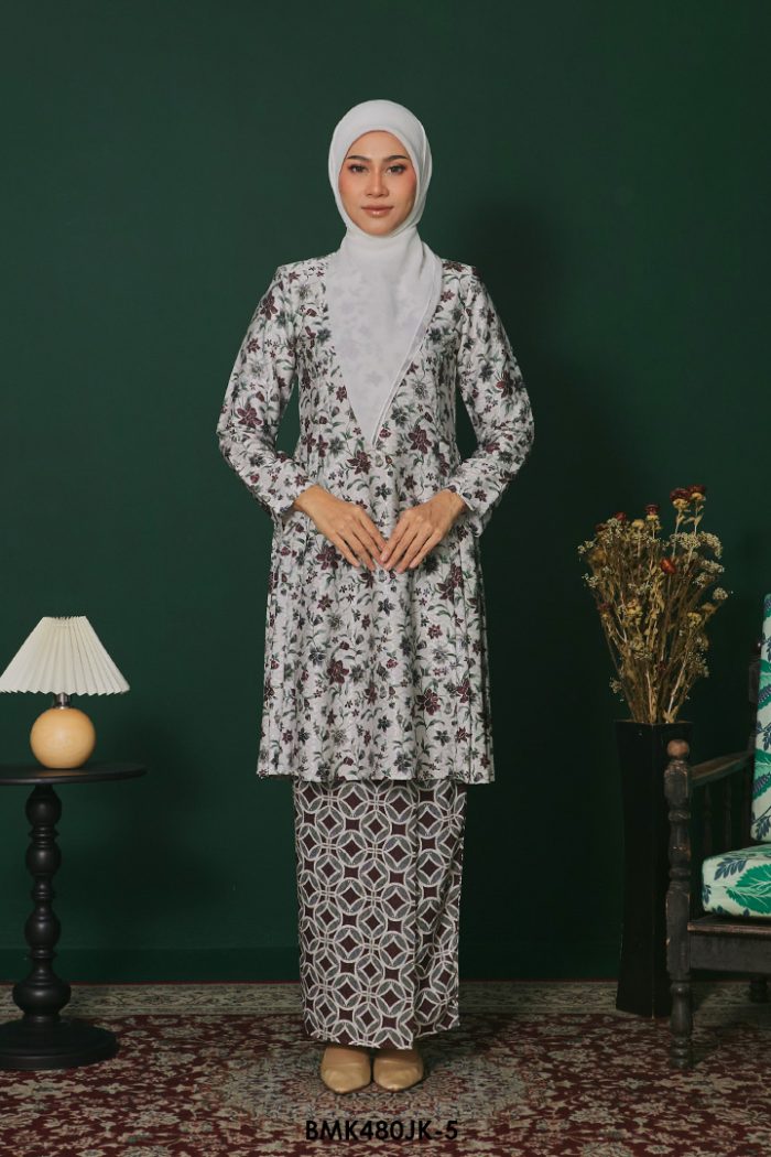 Juliana Kurung Batiq Mia in White (BMK480JK-5)