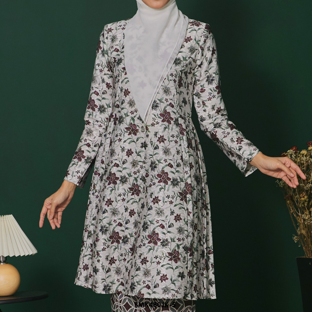 Juliana Kurung Batiq Mia in White (BMK480JK-5) - Image 4