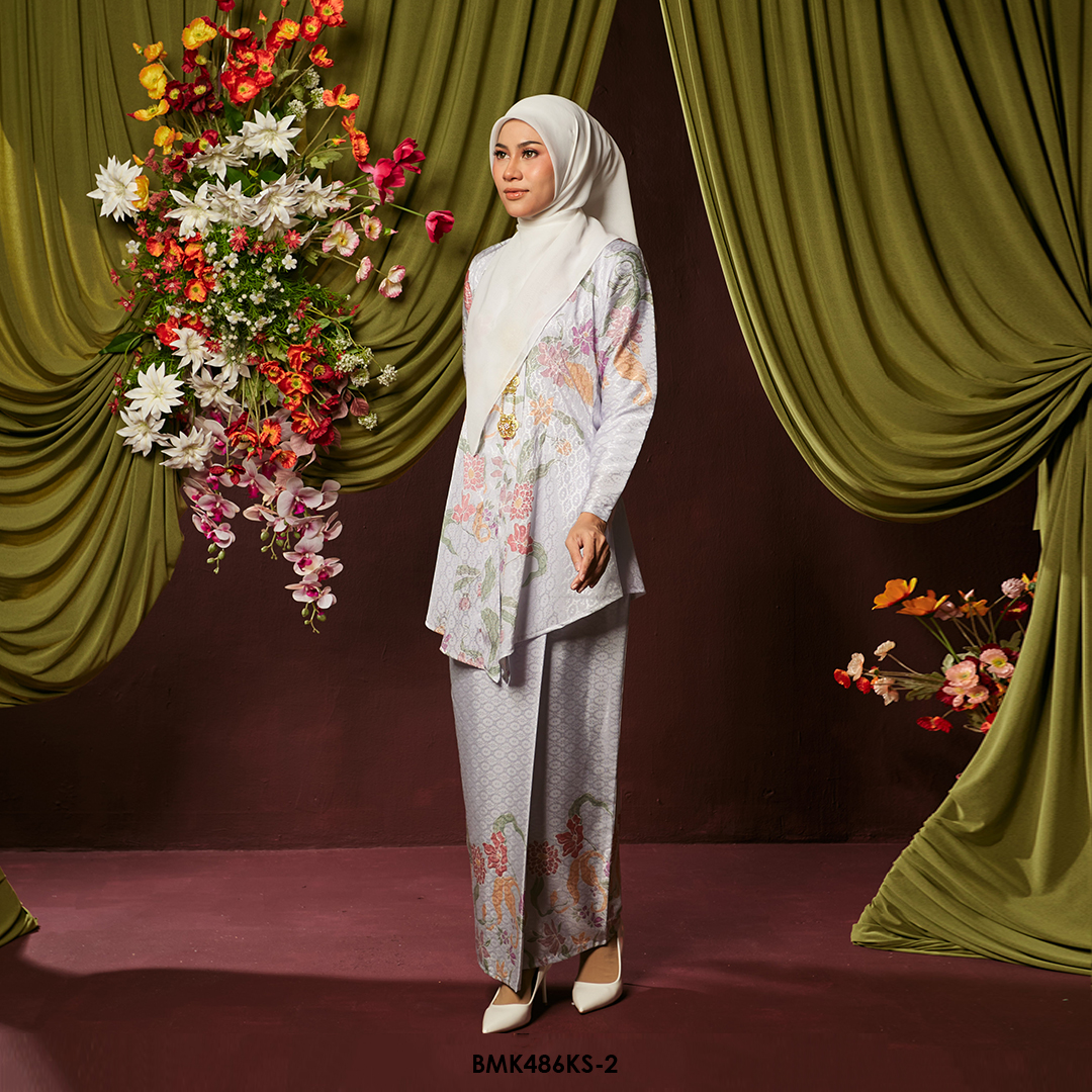Kebaya Saloma Batiq Mia in Soft Lilac (BMK486KS-2) - Image 2