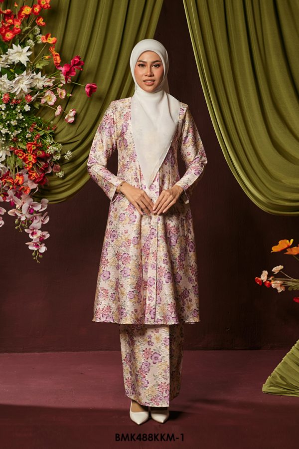 Kebarung Batiq Mia in Lighter Pink (BMK488KKM-1)