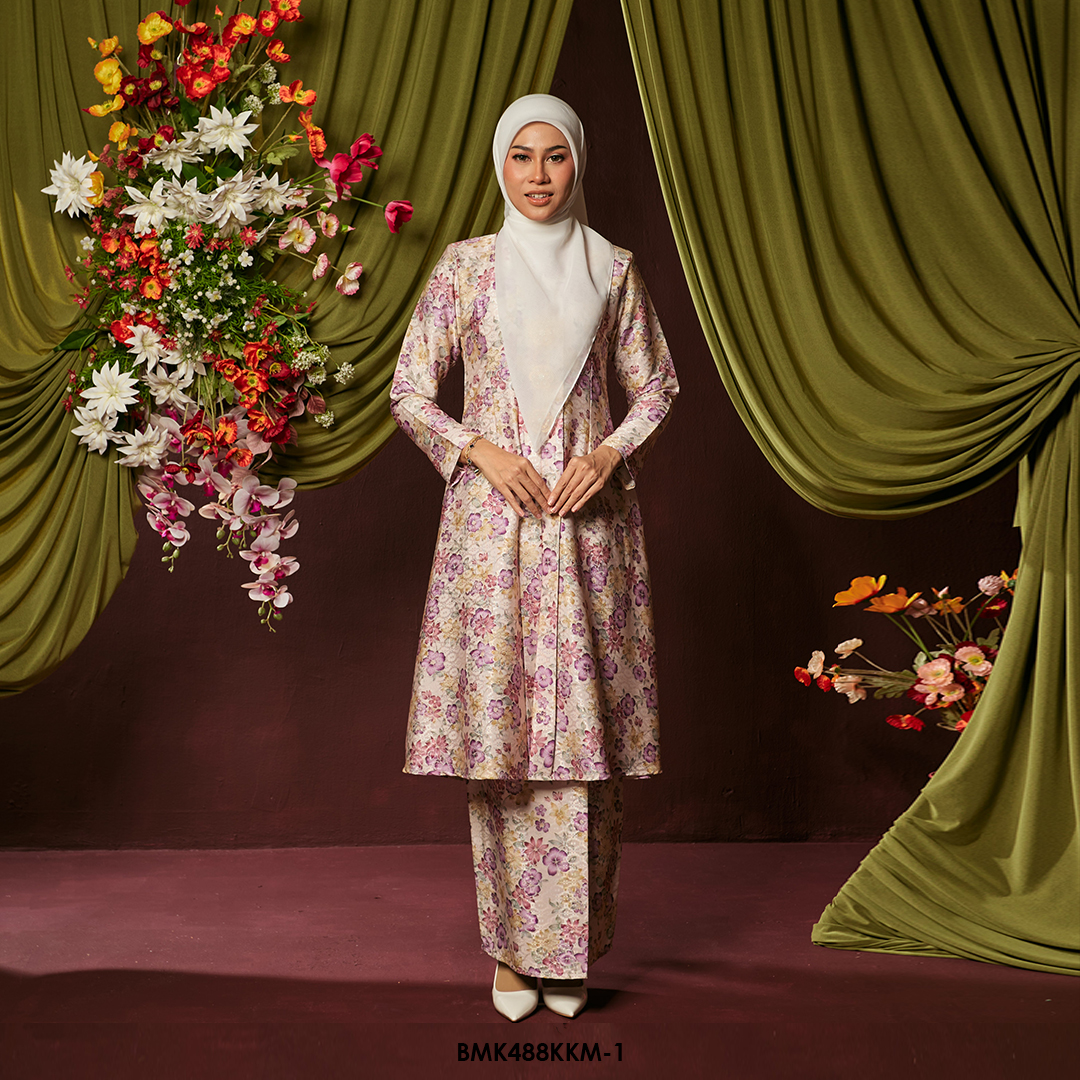 Kebarung Batiq Mia in Lighter Pink (BMK488KKM-1)