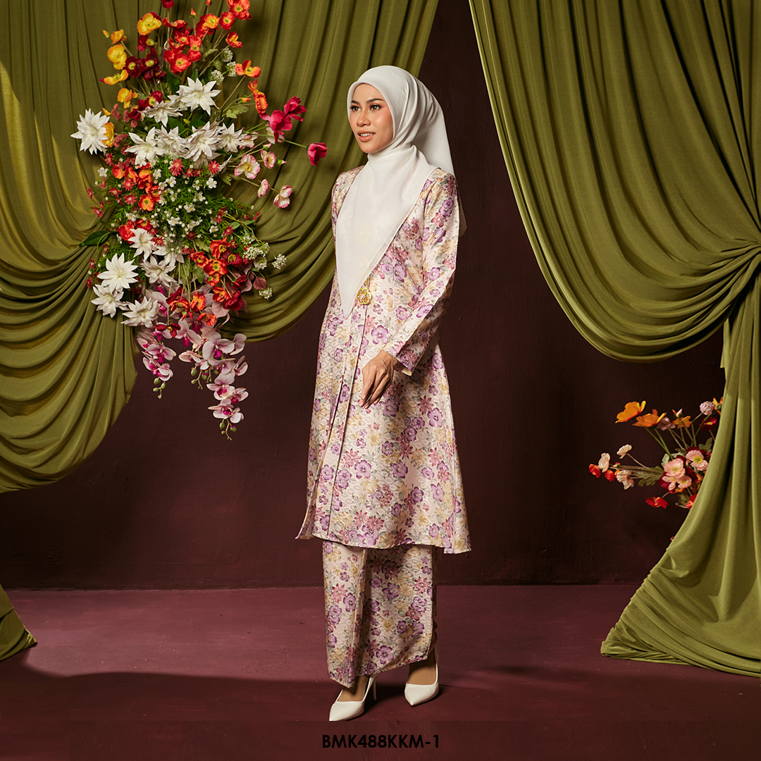 Kebarung Batiq Mia in Lighter Pink (BMK488KKM-1) - Image 2