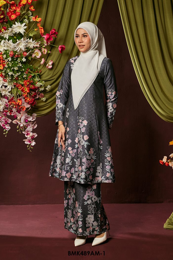 Ameera Kurung Batiq Mia in Dusty Grey (BMK489AM-1)