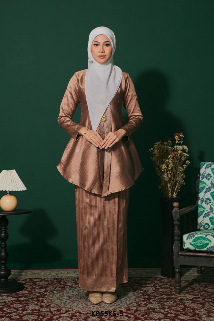 Kebaya Saloma in Salmon (K855KS-5)