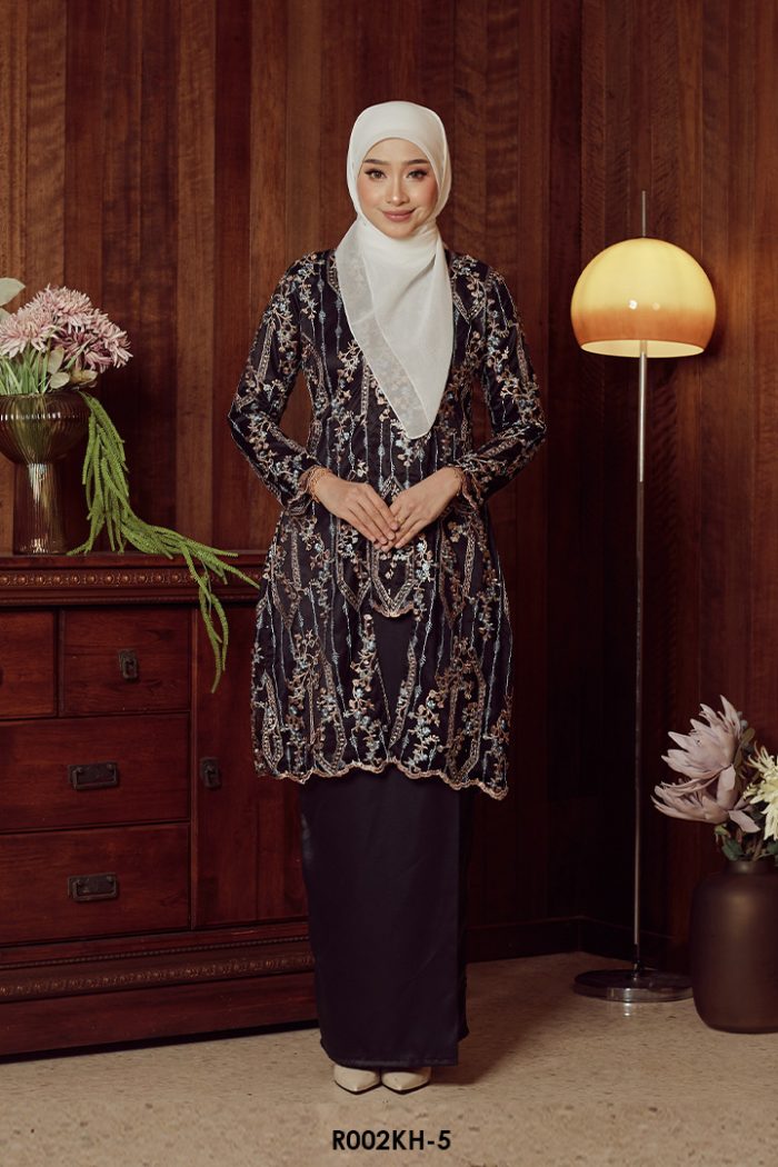 Kebaya Hanum in Black (R002KH-6)