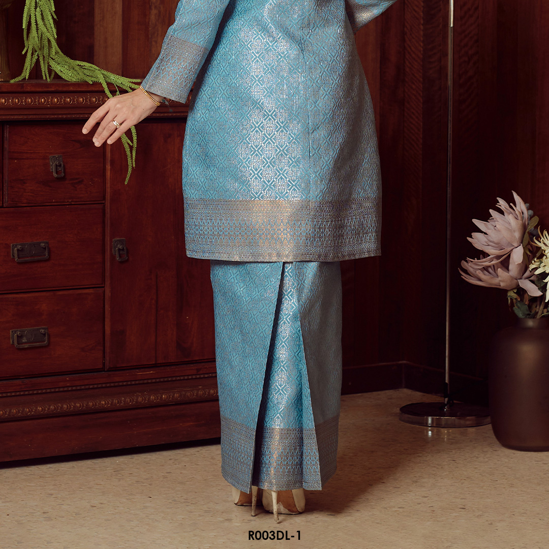 Delima Kurung in Bright Sky Blue (R003DL-1) - Image 3