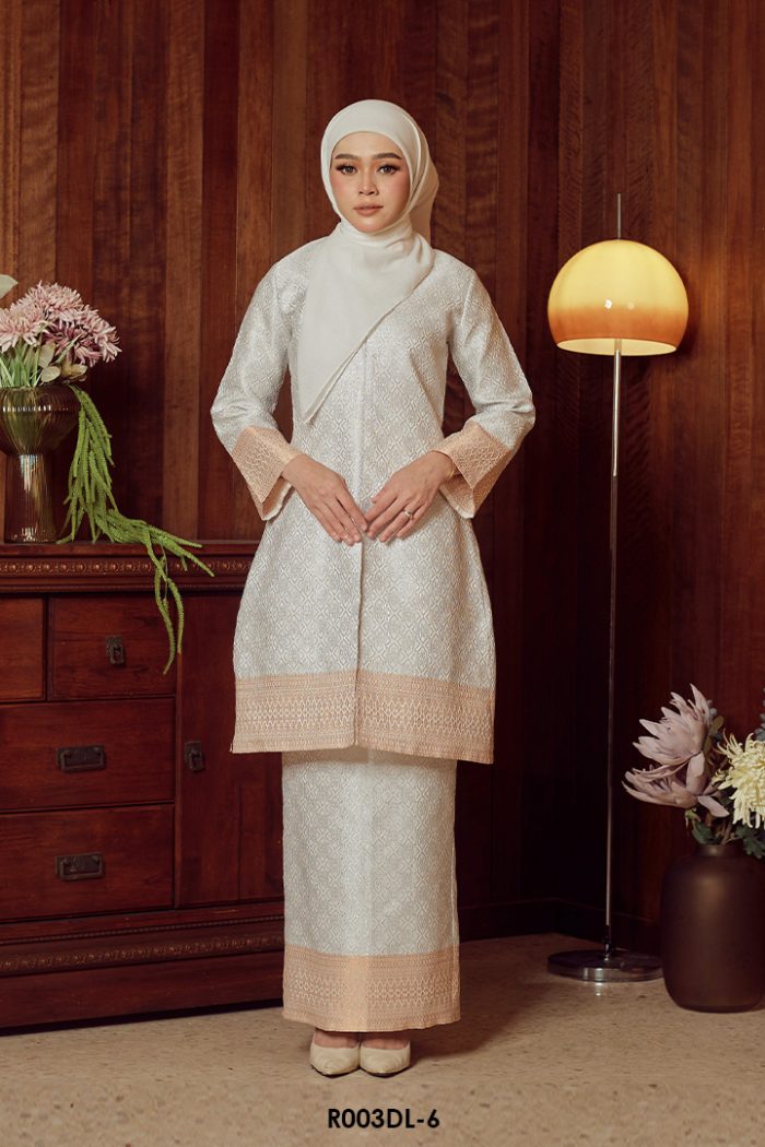 Delima Kurung in White (R003DL-6)