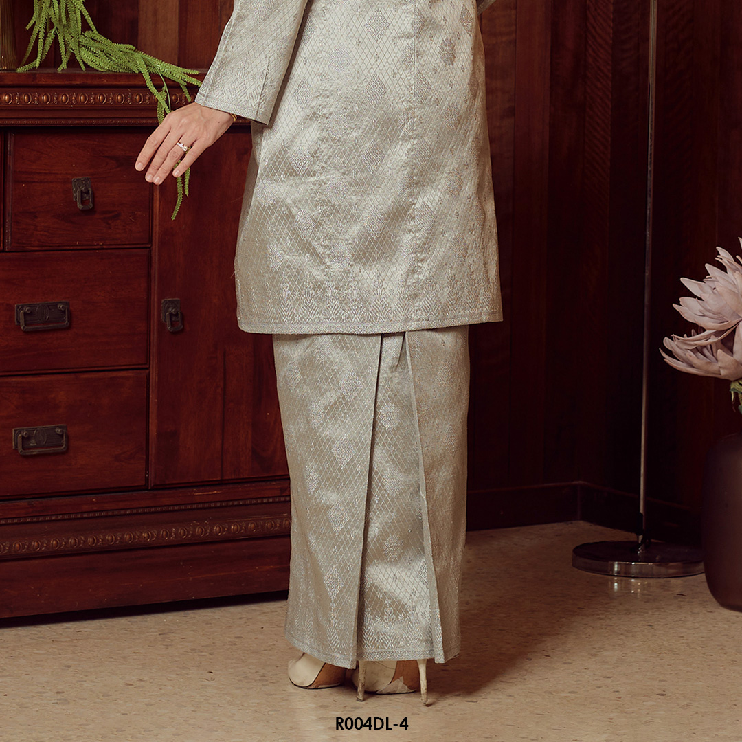Delima Kurung in Warm Grey (R004DL-4) - Image 3