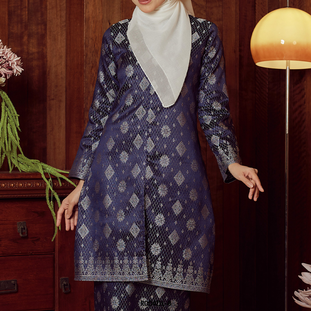 Delima Kurung in Midnight Blue (R004DL-8) - Image 4
