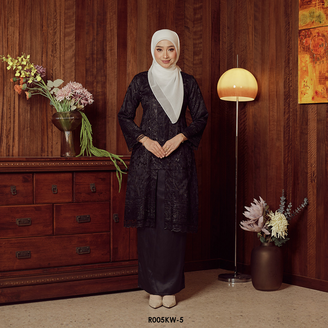 Kebaya Wilda in Black (R005KW-5)