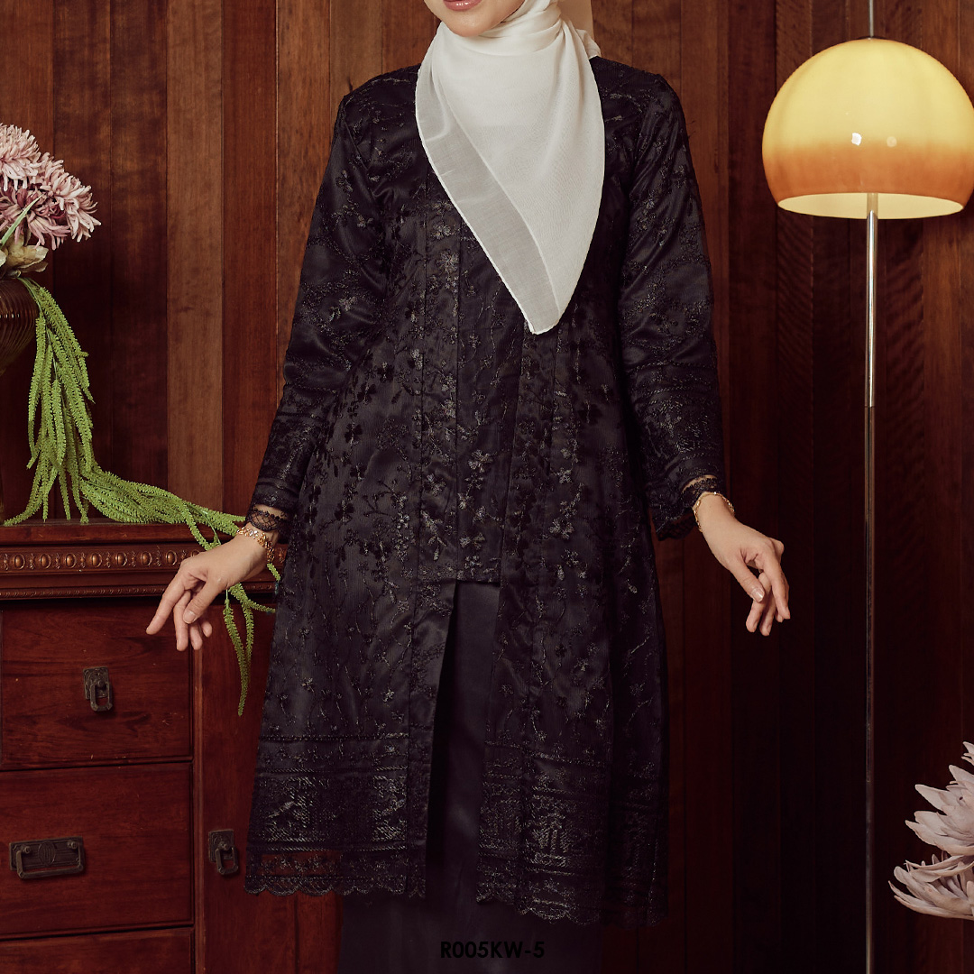Kebaya Wilda in Black (R005KW-5) - Image 4