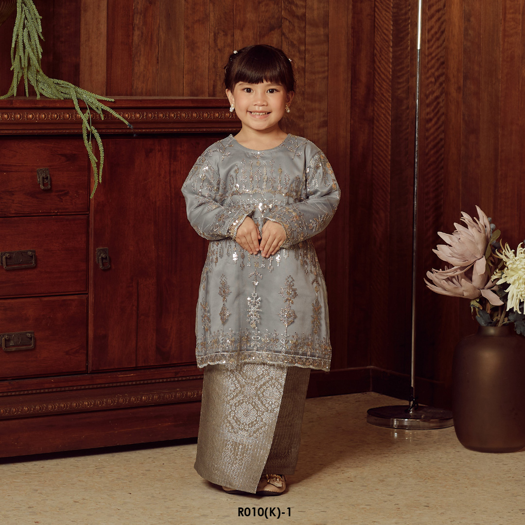 Tasnim Kurung in Grey (R010(K)-1)