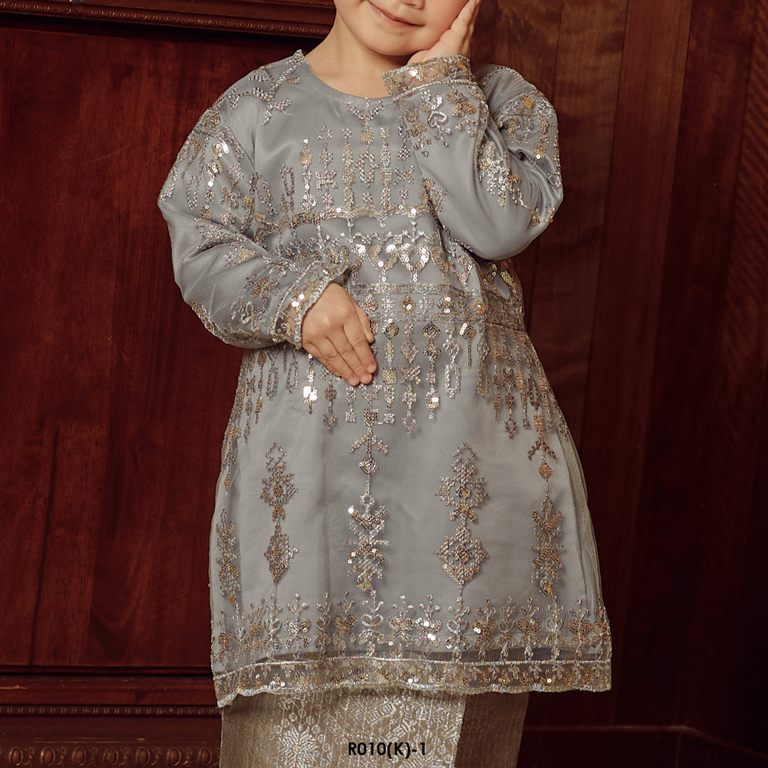 Tasnim Kurung in Grey (R010(K)-1) - Image 4