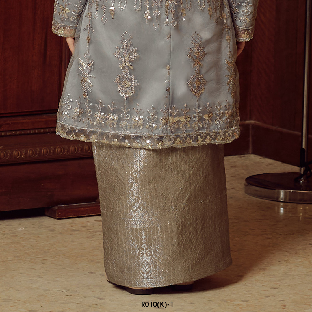 Tasnim Kurung in Grey (R010(K)-1) - Image 3