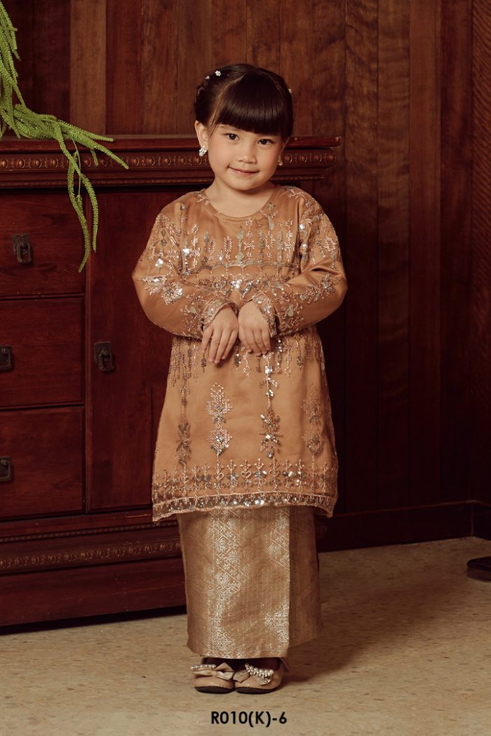 Tasnim Kurung in Brown (R010(K)-6)