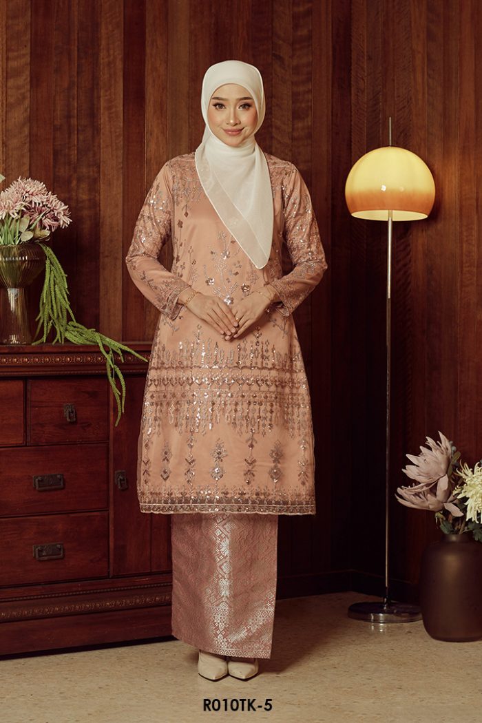 Tasnim Kurung in Coral (R010TK-5)