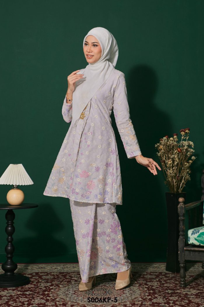 Kebarung Kalthom Petite in Dusty Grey (S006KP-5)