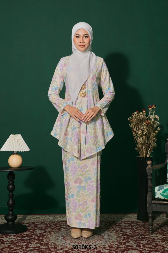 Kebaya Saloma in Paddlepop (S010KS-3)