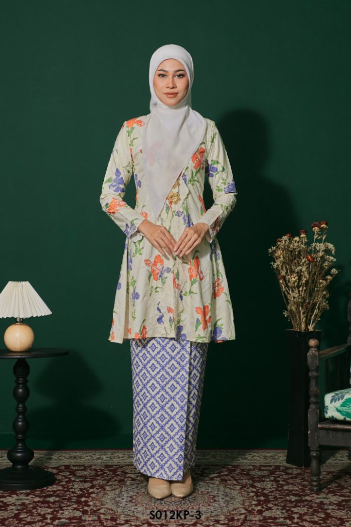 Kebarung Kalthom Petite in Periwinkle (S012KP-3)