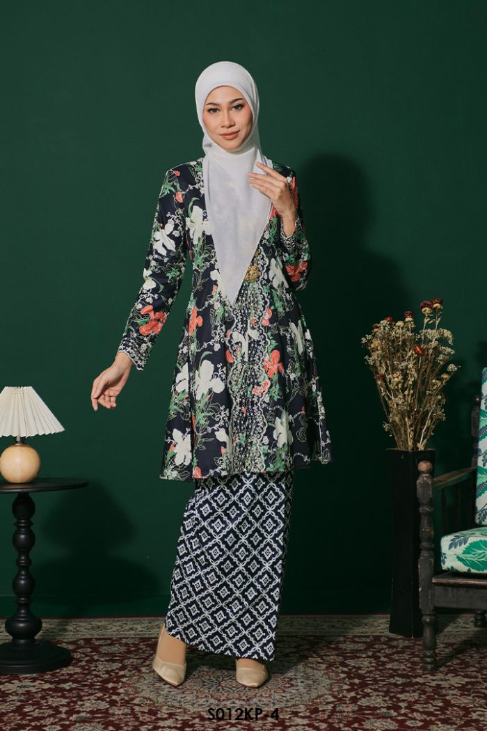 Kebarung Kalthom Petite in Black (S012KP-4)