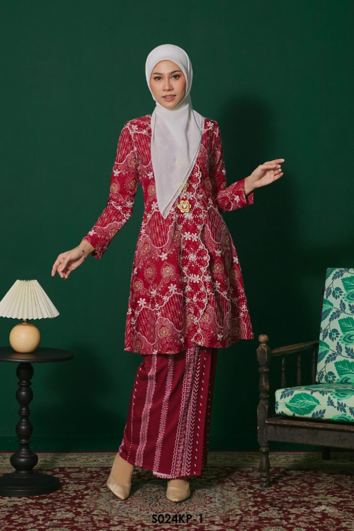 Kebarung Kalthom Petite in Red (S024KP-1)