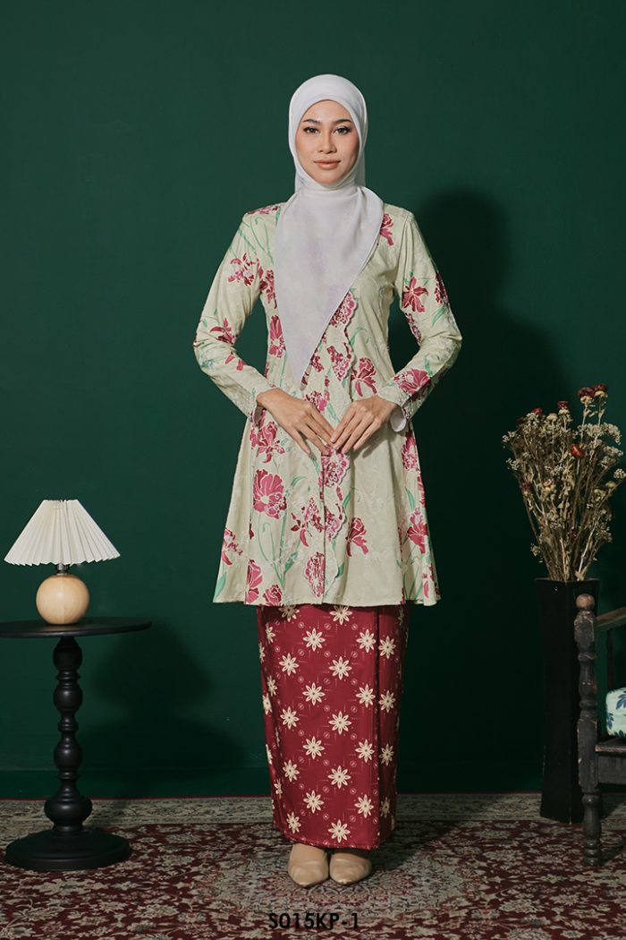 Kebarung Kalthom Petite in Tomato (S015KP-1)