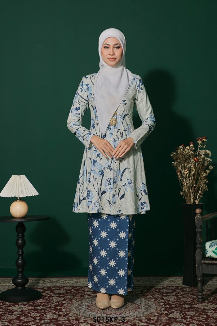 Kebarung Kalthom Petite in Azure Blue (S015KP-3)