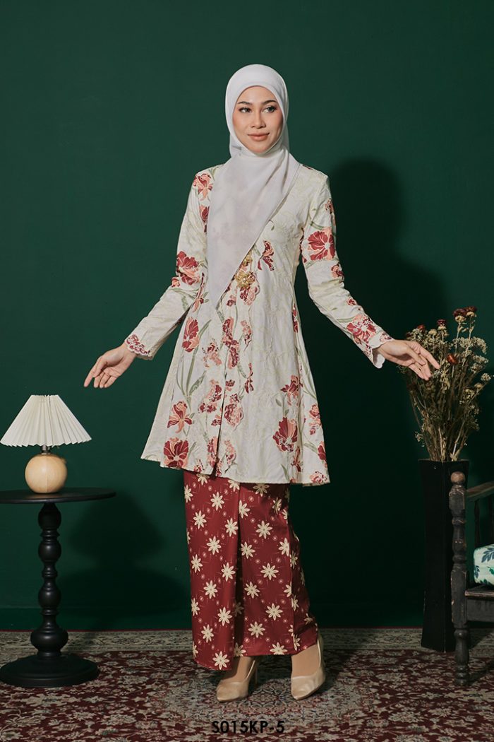 Kebarung Kalthom Petite in Burnt Orange (S015KP-5)