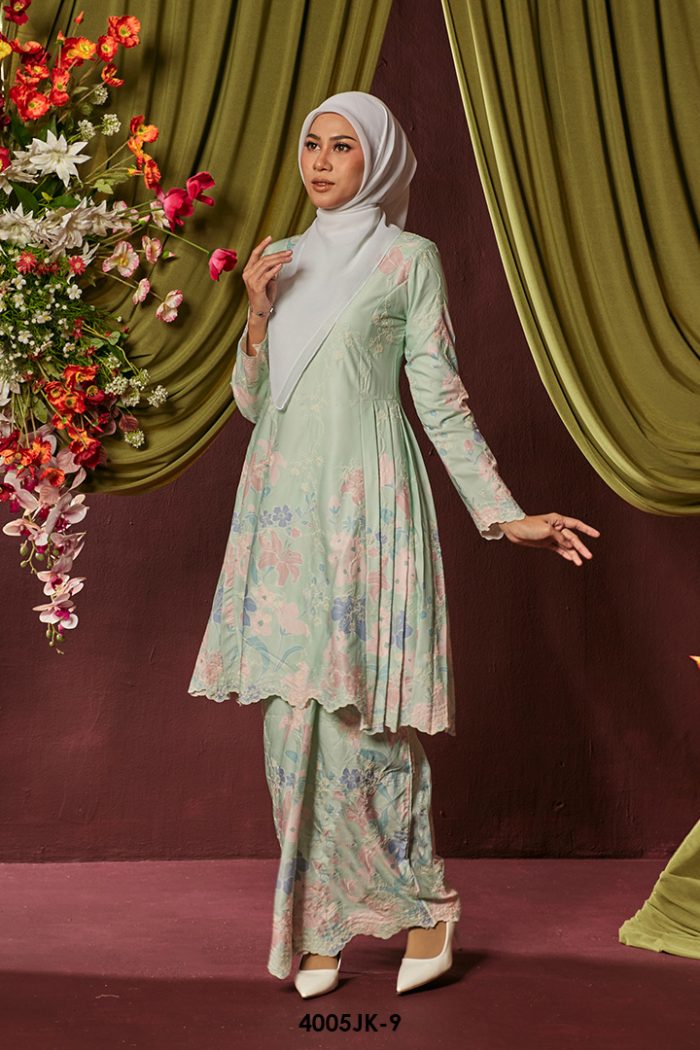 Juliana Kurung in Icy Mint (4005JK-9)