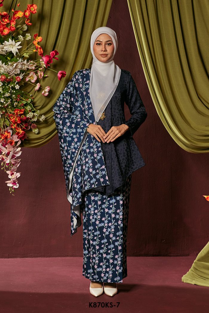 Kebaya Saloma With Shawl in Navy Blue (K870KS-7)