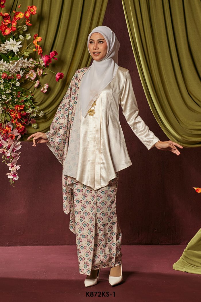 Kebaya Saloma With Shawl in Ivory (K872KS-1)
