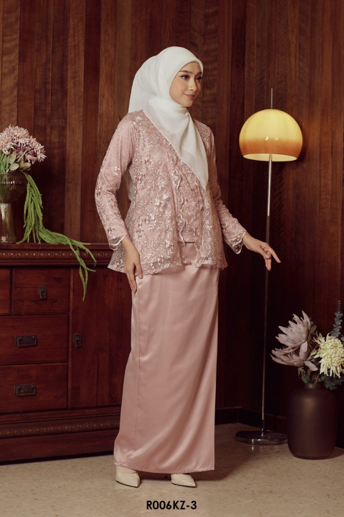 (AS-IS ITEM) Kebaya Zahra in Pink (R006KZ-3)