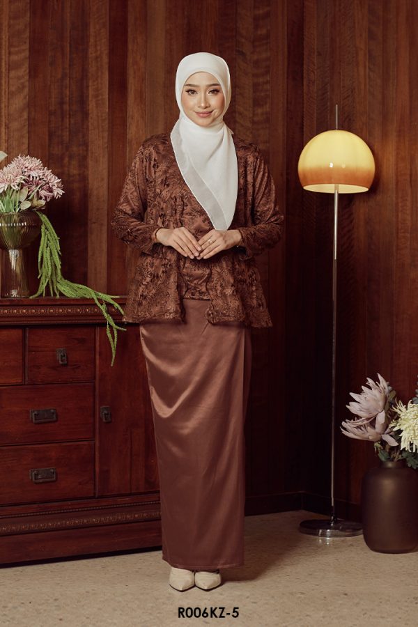 (AS-IS ITEM) Kebaya Zahra in Brown (R006KZ-5)