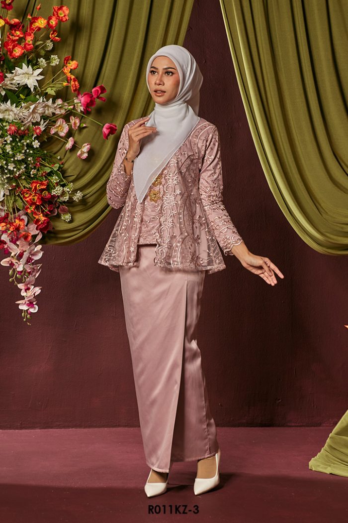 (AS-IS ITEM) Kebaya Zahra in Pink (R011KZ-3)