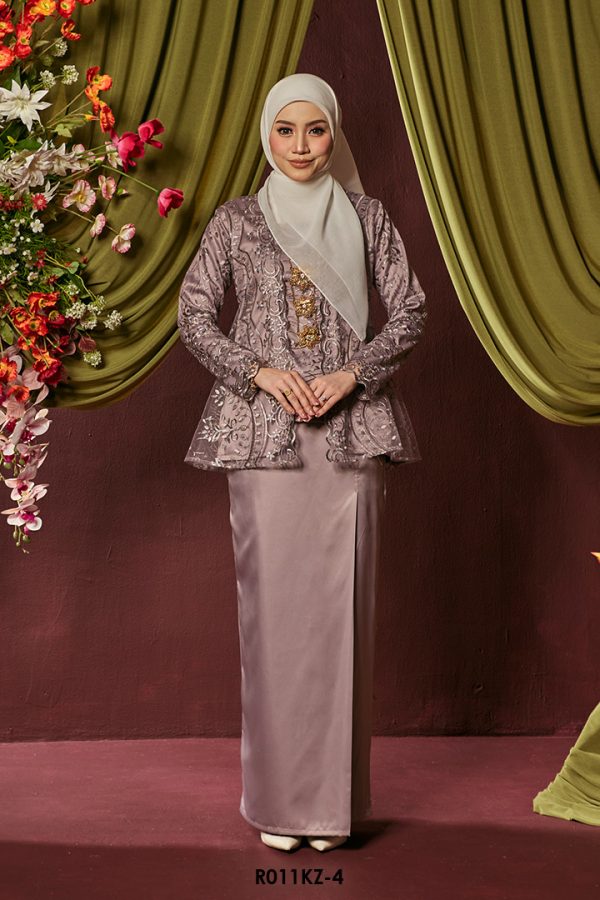 (AS-IS ITEM) Kebaya Zahra in Dusty Purple (R011KZ-4)