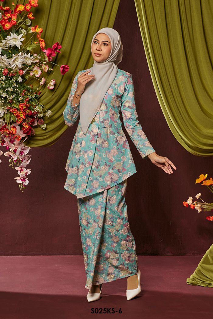 Kebaya Saloma in Seafoam (S025KS-6)