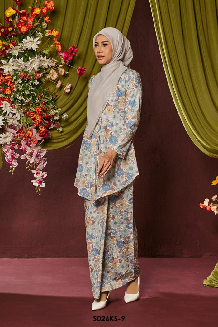 Kebaya Saloma in Pastel Green (S026KS-9)