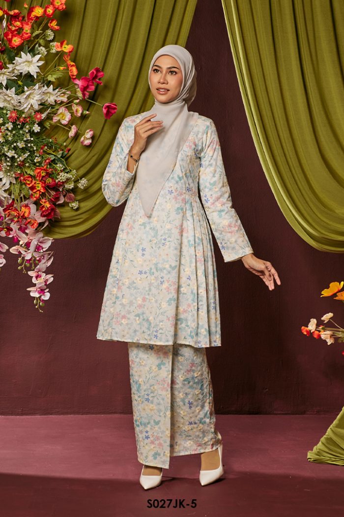 Juliana Kurung in Mint Green (S027JK-5)