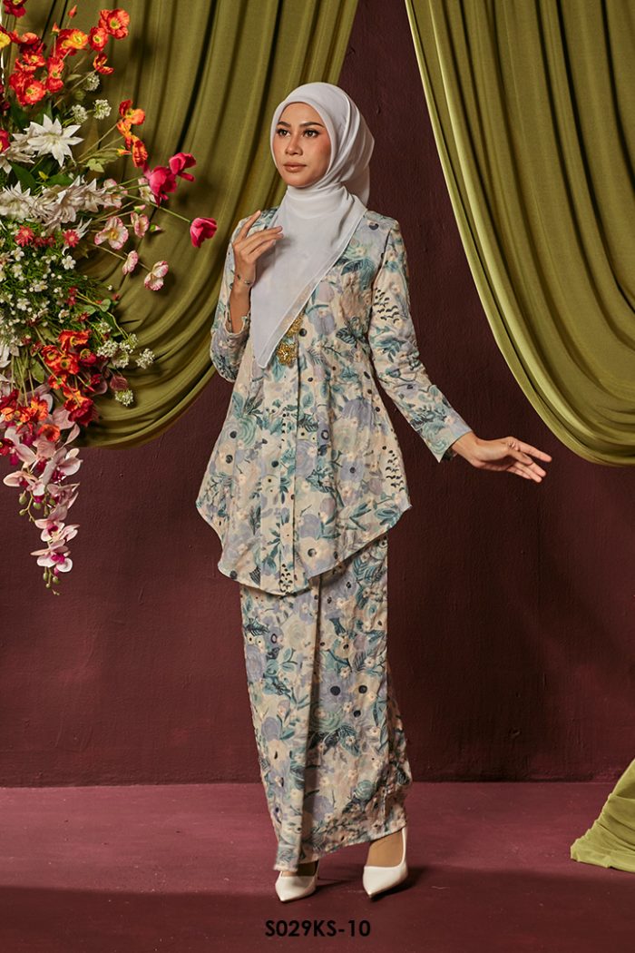 Kebaya Saloma in Pale Purple (S029KS-10)