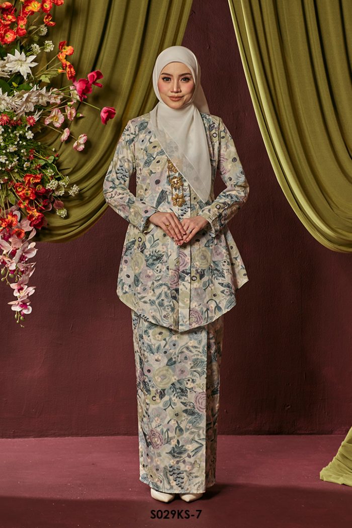Kebaya Saloma in Lilac (S029KS-7)