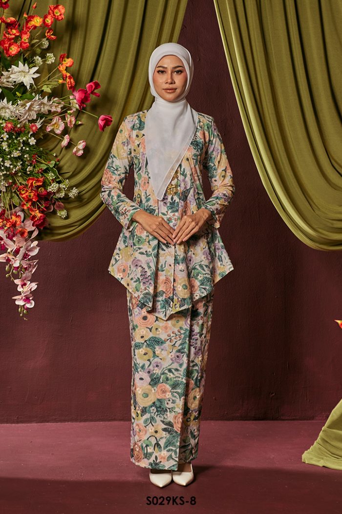 Kebaya Saloma in Peach (S029KS-8)