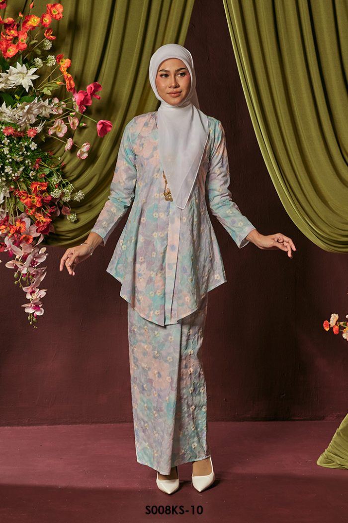 Kebaya Saloma in Crystal Blue (S008KS-10)