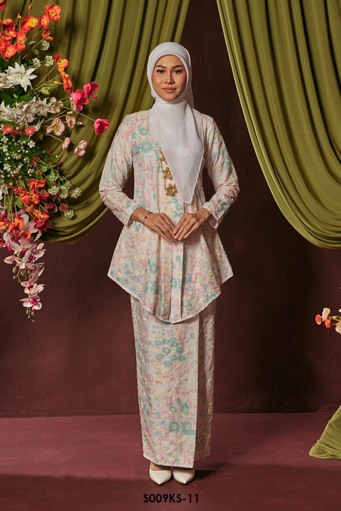 Kebaya Saloma in Pink (S009KS-11)