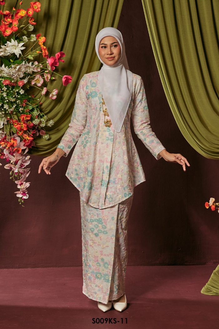 Kebaya Saloma in Pink (S009KS-11)